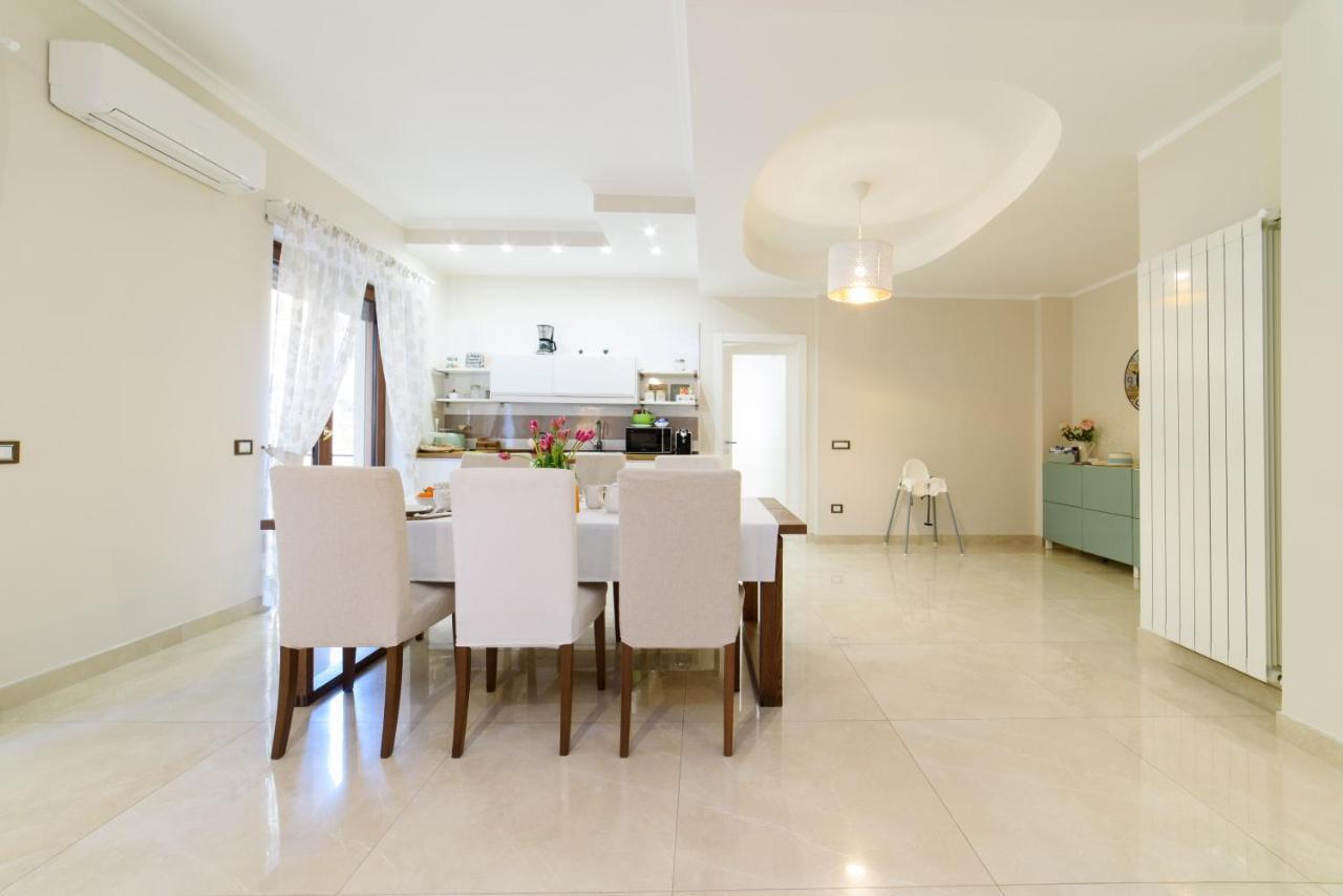 Homeaway Salerno Bagian luar foto