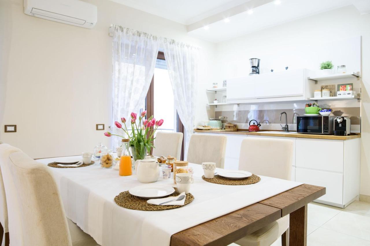 Homeaway Salerno Bagian luar foto