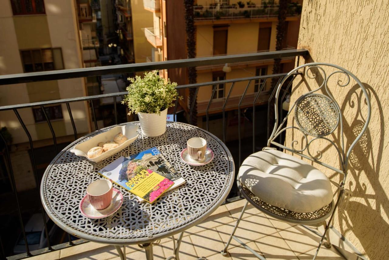 Homeaway Salerno Bagian luar foto