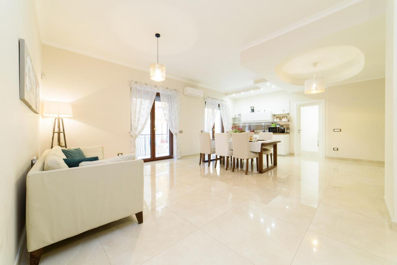 Homeaway Salerno Bagian luar foto