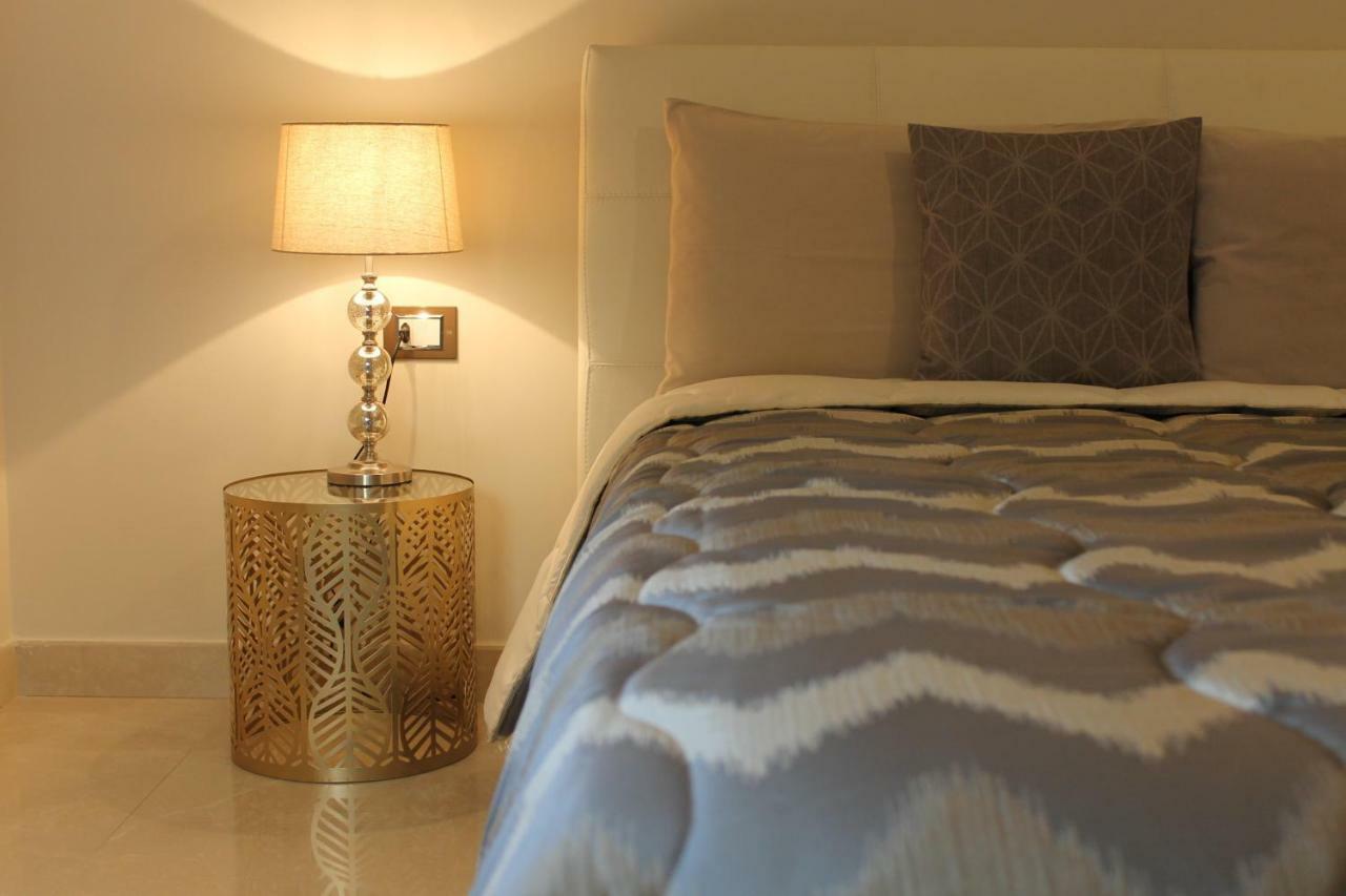 Homeaway Salerno Bagian luar foto