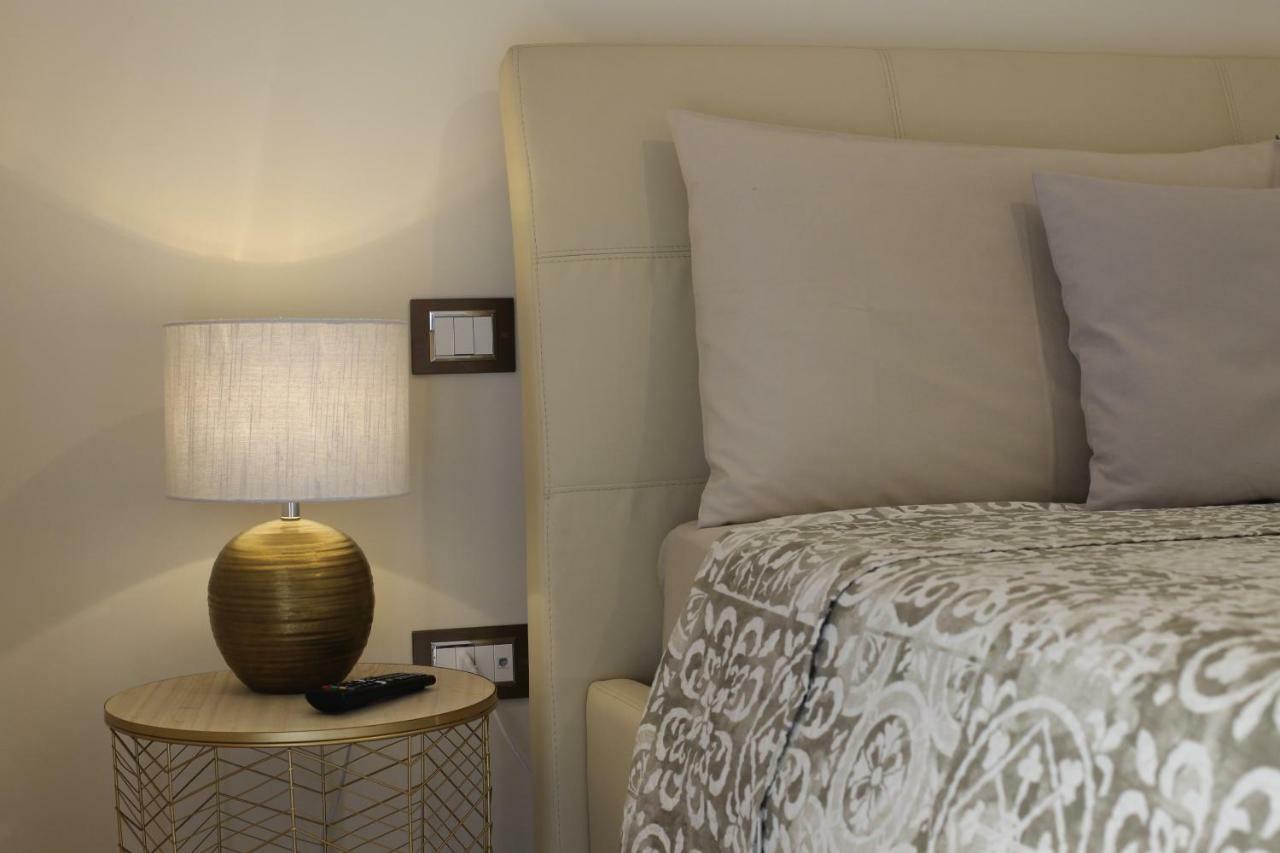 Homeaway Salerno Bagian luar foto